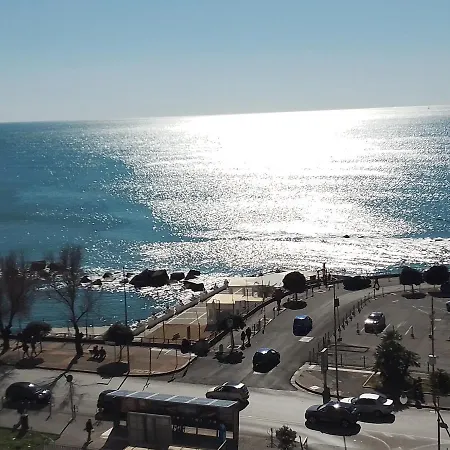 V I P Cielo Stellato On Concordia Sea Bed & Breakfast