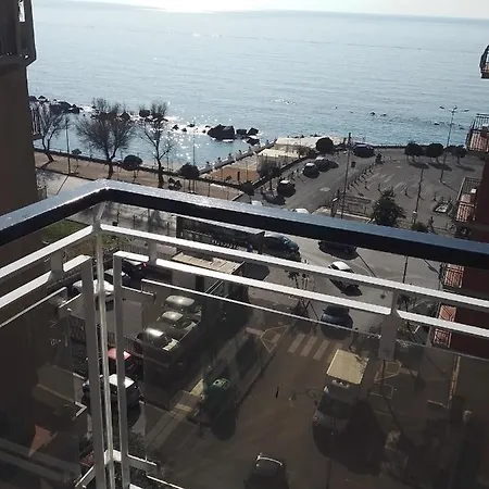 Bed & Breakfast Cielo Stellato-b&b On Rooftop & Seaview
