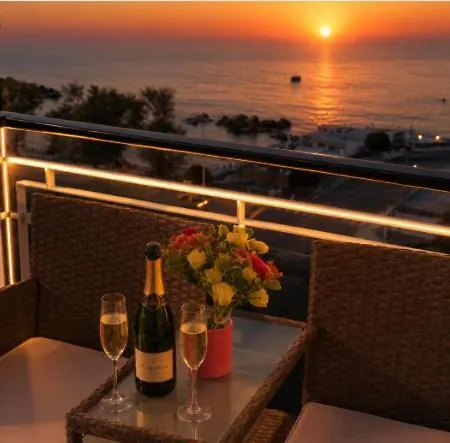 Cielo Stellato-b&b On Rooftop & Seaview Bed & Breakfast