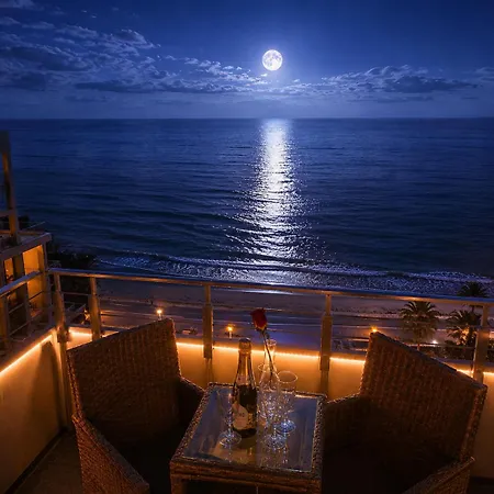 Cielo Stellato-b&b On Rooftop & Seaview Bed & Breakfast