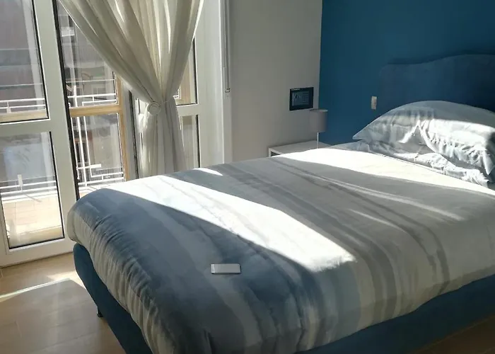 Vip Cielo Stellato On Seaview 4* 萨莱诺