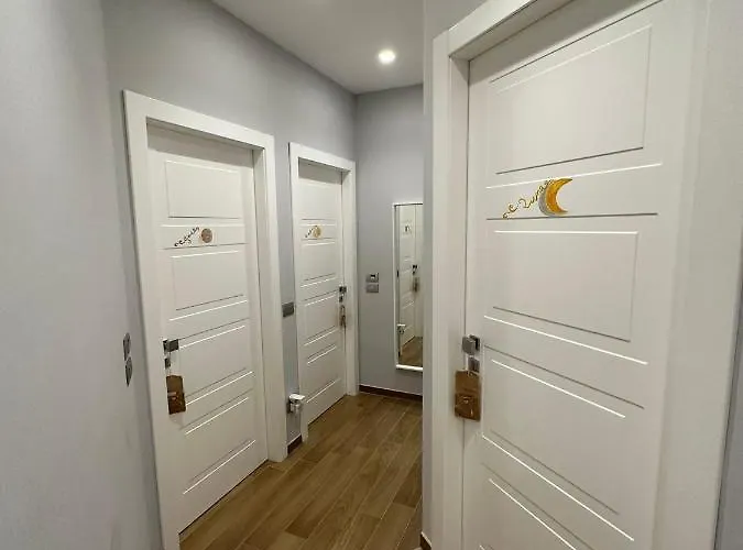 住宿加早餐酒店 Vip Cielo Stellato On Seaview 萨莱诺