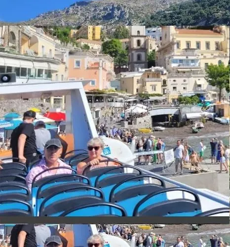 Vip Cielo Stellato On Seaview 住宿加早餐酒店 萨莱诺