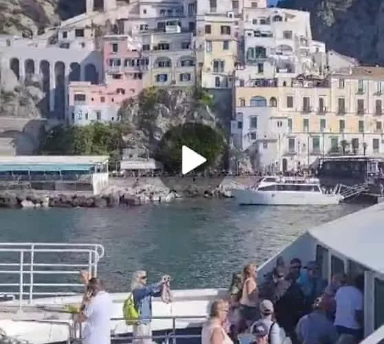 住宿加早餐酒店 Vip Cielo Stellato On Seaview 萨莱诺