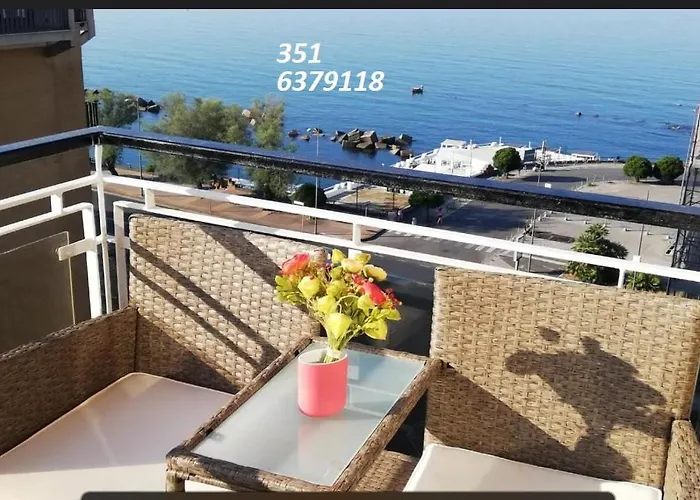 Vip Cielo Stellato On Seaview 住宿加早餐酒店 4*