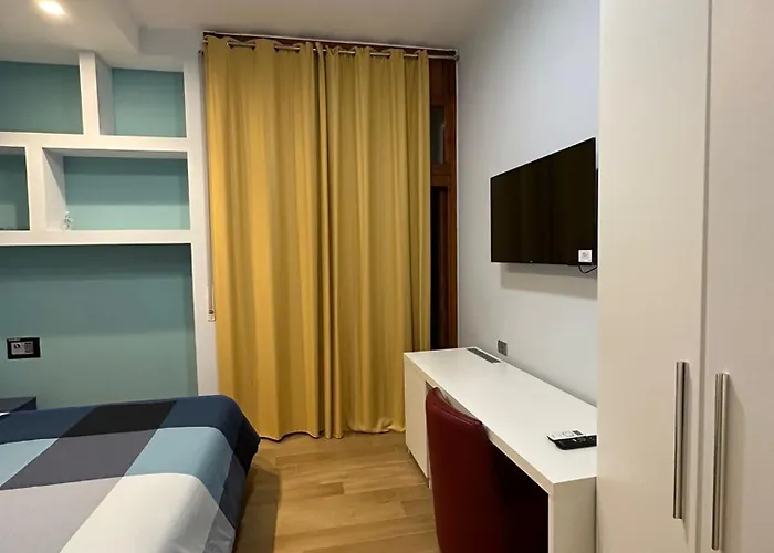 Vip Cielo Stellato On Seaview 住宿加早餐酒店 萨莱诺